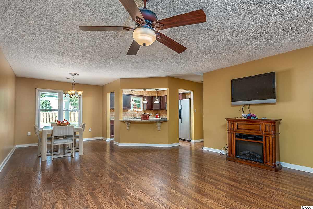 137 Colonial Circle Murrells Inlet, SC 29576 - Photo 2 of 28