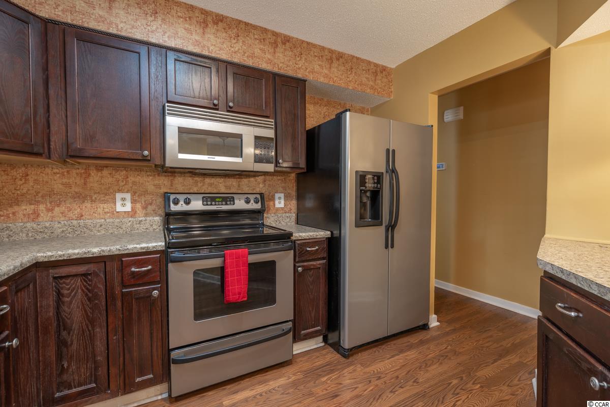 137 Colonial Circle Murrells Inlet, SC 29576 - Photo 9 of 28
