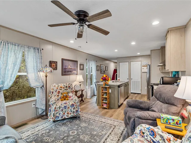 $149,900 | 120 Bennington Drive, Berlin, VT 05602