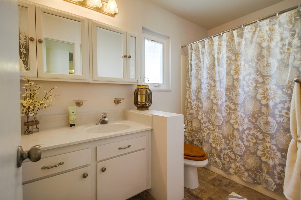 23668 Country Villa Road Ramona, CA 92065 - Photo 19 of 25 Gallery Image 19
