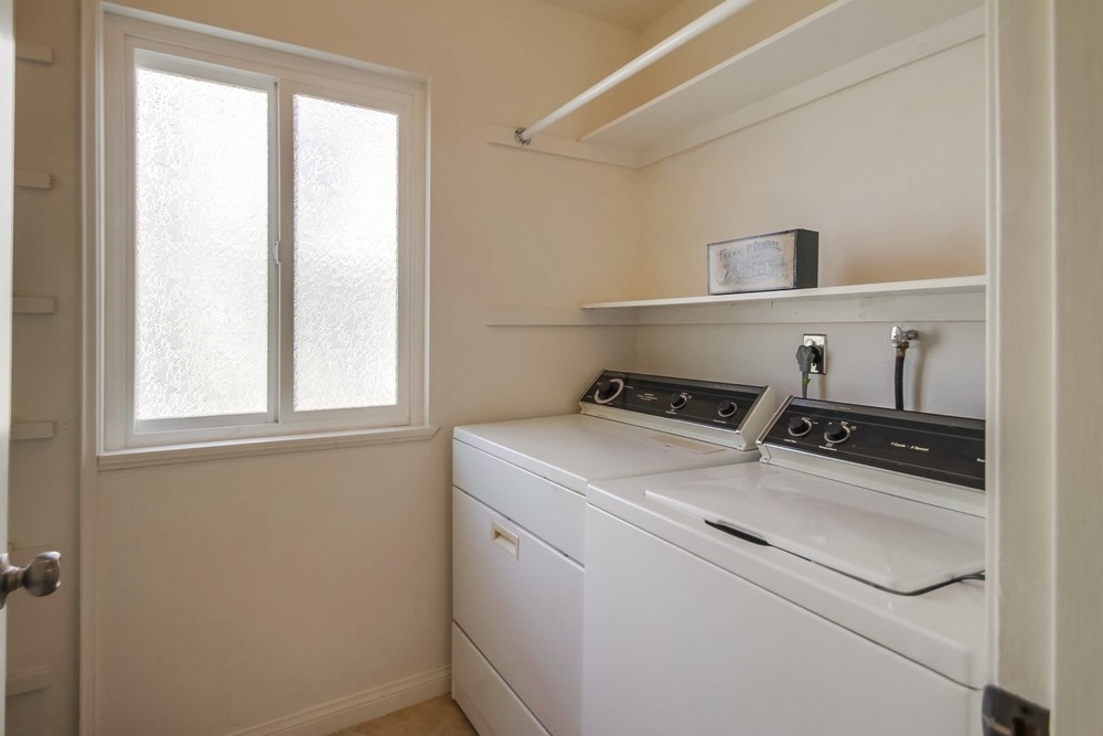 23668 Country Villa Road Ramona, CA 92065 - Photo 20 of 25 Gallery Image 20