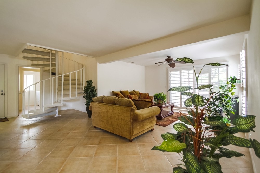 23668 Country Villa Road Ramona, CA 92065 - Photo 4 of 25 Gallery Image 4