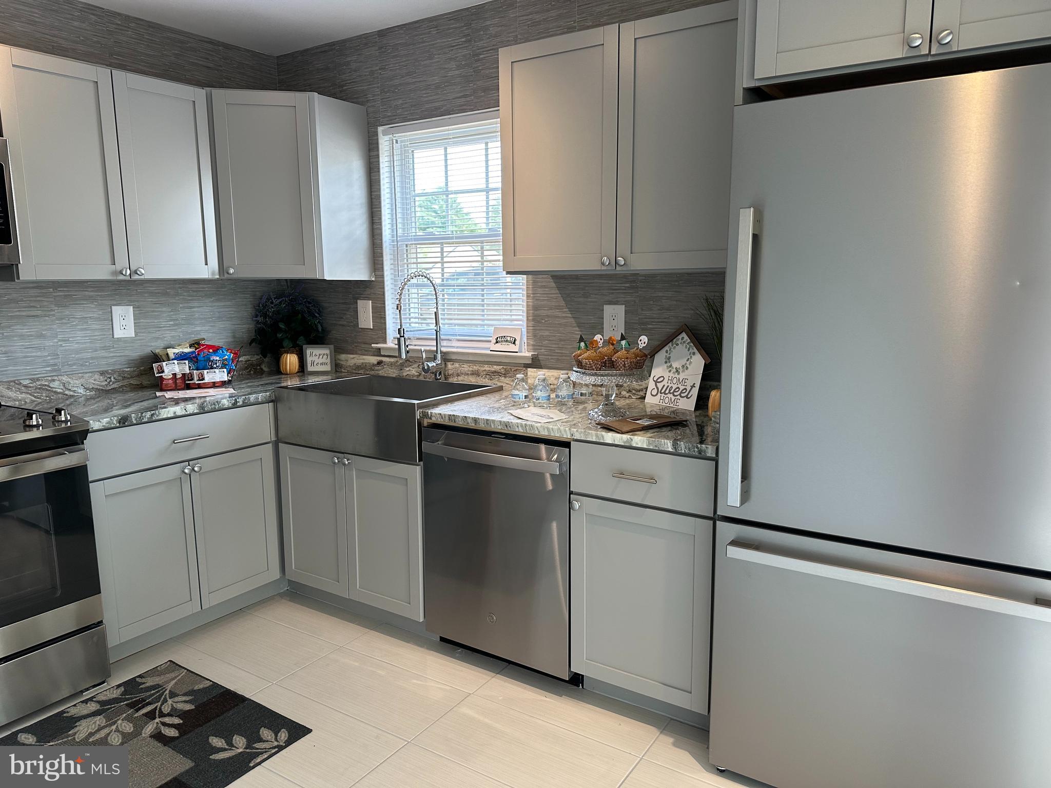 14 Narberth Place Southampton, NJ 08088 - Photo 18 of 33 a kitchen with a sink stove and refrigerator