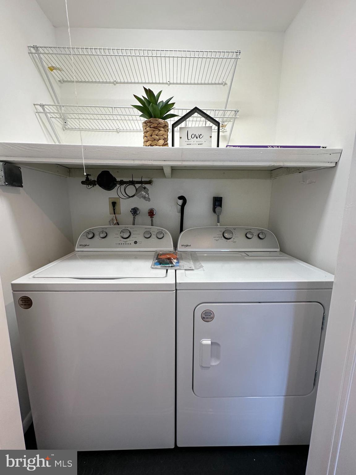14 Narberth Place Southampton, NJ 08088 - Photo 26 of 33 a utility room with dryer and washer