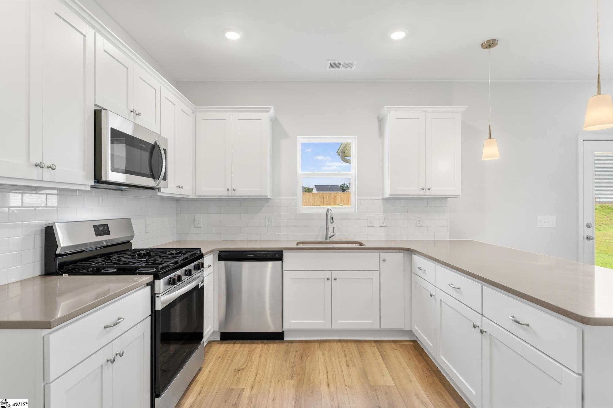 2389 Mill Loop Spartanburg, SC 29301 - Photo 11 of 31