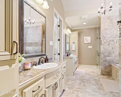 $295,000 | 813 Flambant Drive, Broussard, LA 70518