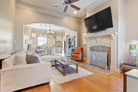 $295,000 | 813 Flambant Drive, Broussard, LA 70518