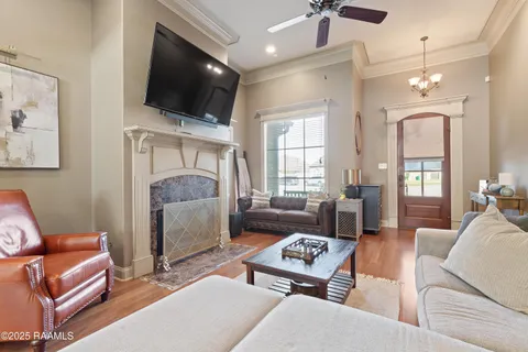 $295,000 | 813 Flambant Drive, Broussard, LA 70518