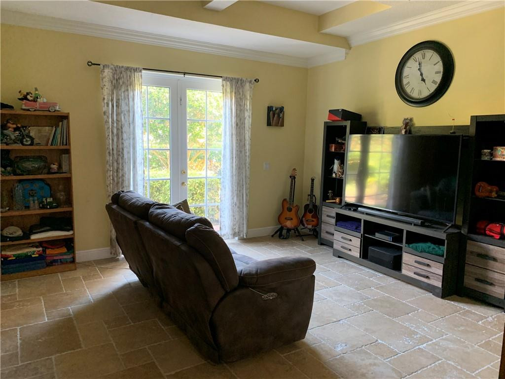 360 Northeast 69th Circle, Unit 6 Boca Raton, FL 33487 - Photo 3 of 24 Photo 3