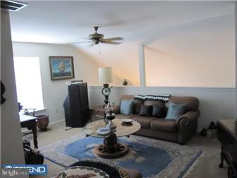 28 Pizzullo Road Hamilton, NJ 08690 - Photo 8 of 11 Loft