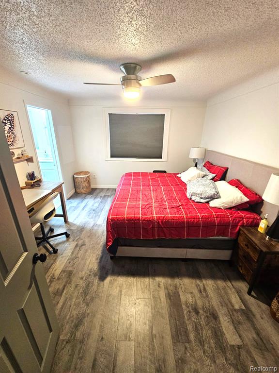 25931 Power Road Farmington, MI 48336 - Photo 16 of 24