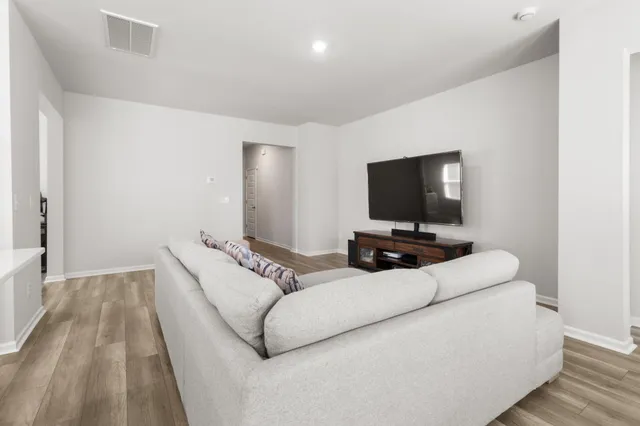 $2,700 | 225 Red Blf Street, Summerville, SC 29483