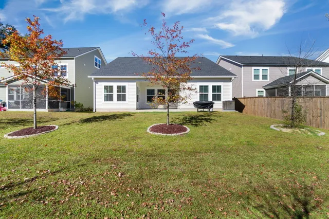 $2,700 | 225 Red Blf Street, Summerville, SC 29483