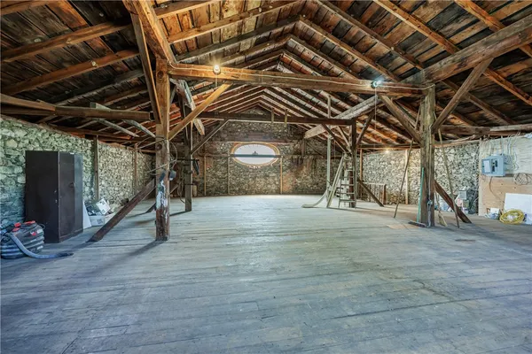 $875,000 | 4306 Lakemont-Himrod Road, Starkey, NY 14837