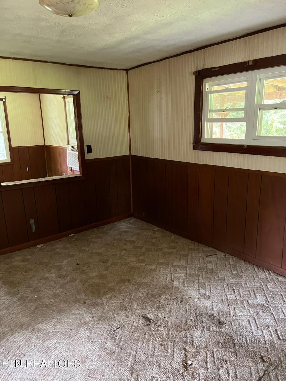 455 Alder Springs Road La Follette, TN 37766 - Photo 12 of 25 IMG955146