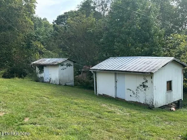 $130,000 | 455 Alder Springs Road, La Follette, TN 37766