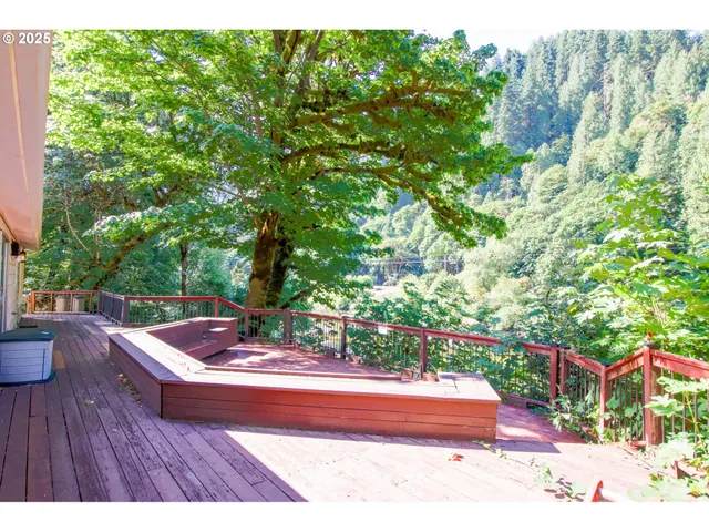 $345,000 | 11425 East Mapleton Road, Mapleton, OR 97453