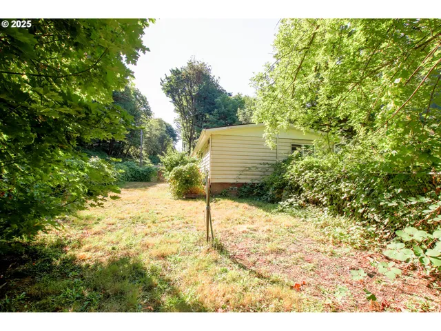 $345,000 | 11425 East Mapleton Road, Mapleton, OR 97453