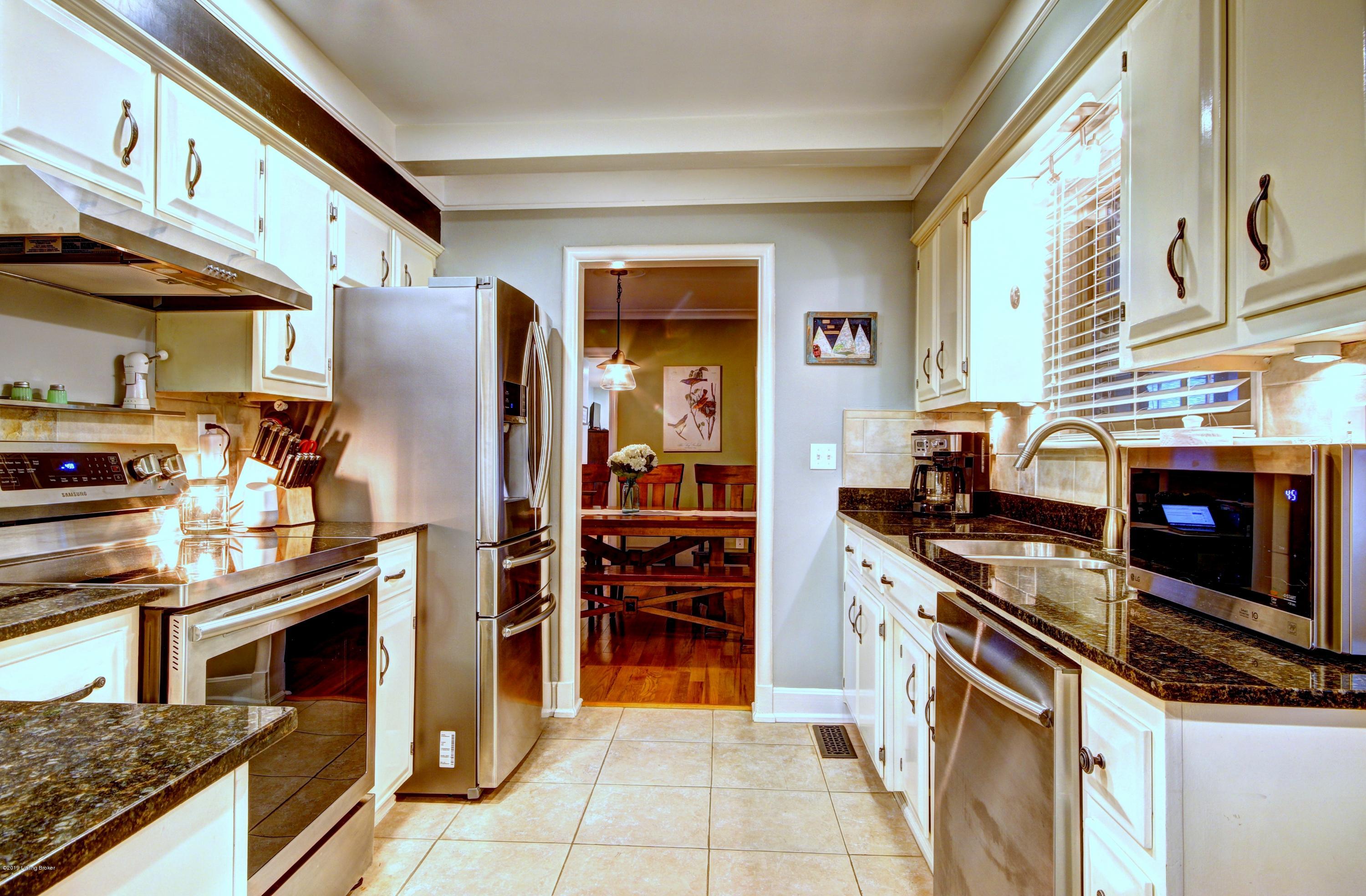 2323 Manchester Road Louisville, KY 40205 - Photo 17 of 44 1 Manchester #21