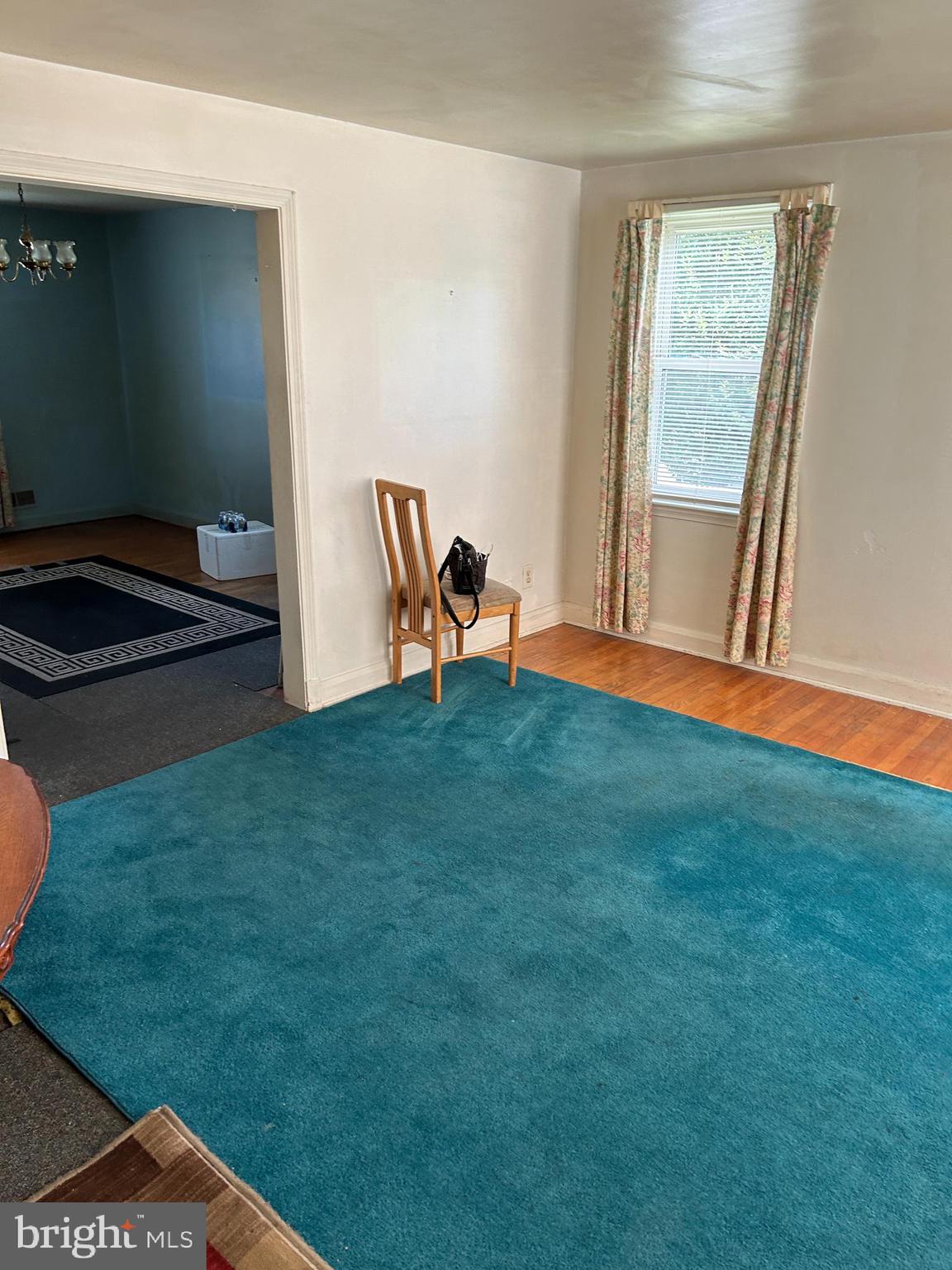 1963 Searles Road Dundalk, MD 21222 - Photo 8 of 33 Gallery Image 8
