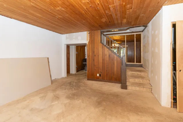 $319,900 | 3180 Lakeshore Drive, St. Joseph, MI 49085