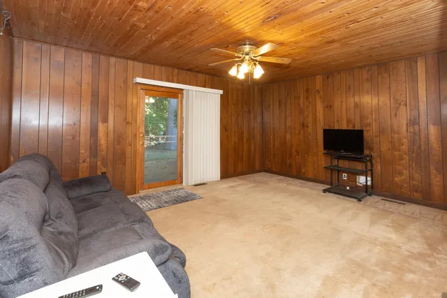 $319,900 | 3180 Lakeshore Drive, St. Joseph, MI 49085