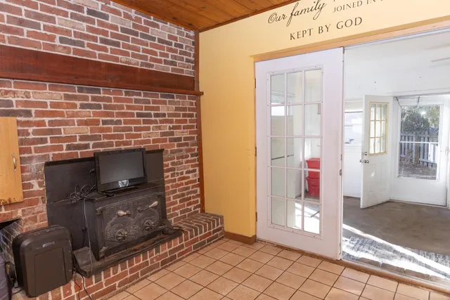 $319,900 | 3180 Lakeshore Drive, St. Joseph, MI 49085