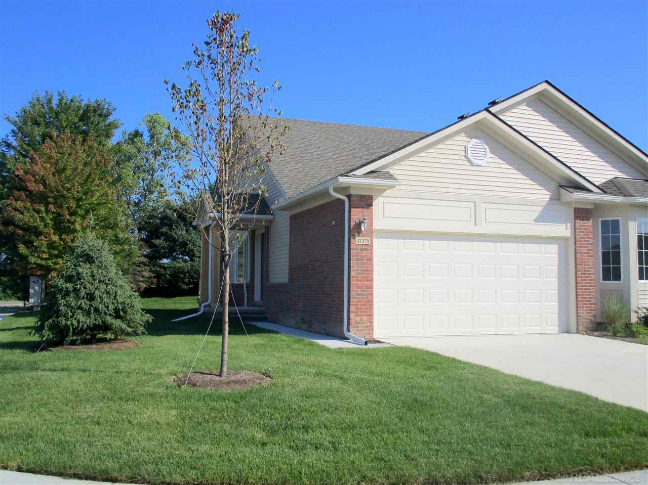 47376 Mariners New Baltimore, MI 48051 - Photo 1 of 1