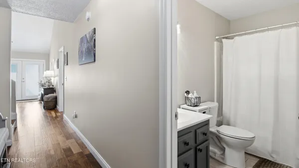 $520,000 | 619 Farragut Commons Drive, Knoxville, TN 37934
