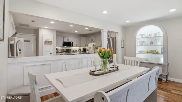 $520,000 | 619 Farragut Commons Drive, Knoxville, TN 37934