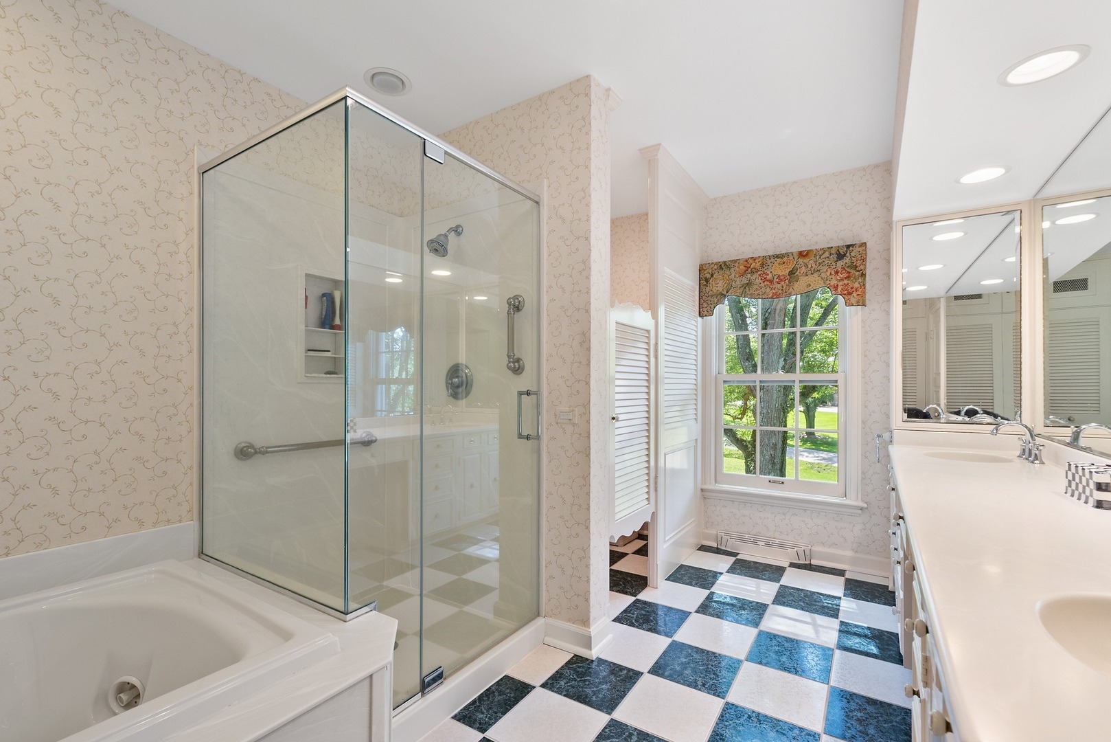 1683 West Beaver Pond Road Inverness, IL 60067 - Photo 22 of 49
