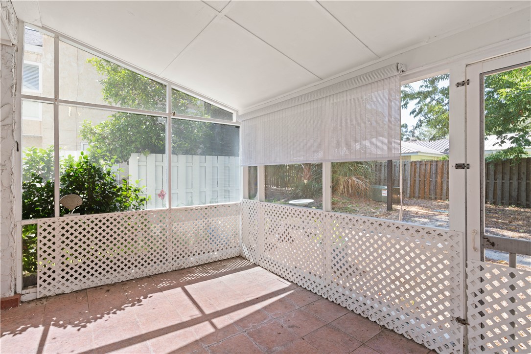 1000 Mallery St Extension, Unit B5 St. Simons Island, GA 31522 - Photo 12 of 24