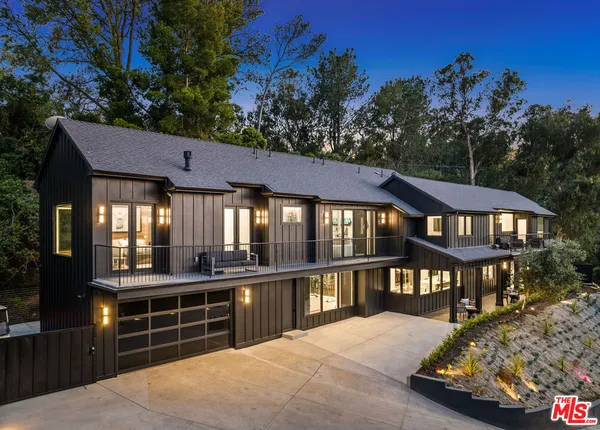 $65,000 | 3140 Coldwater Canyon Avenue, Studio City, CA 91604