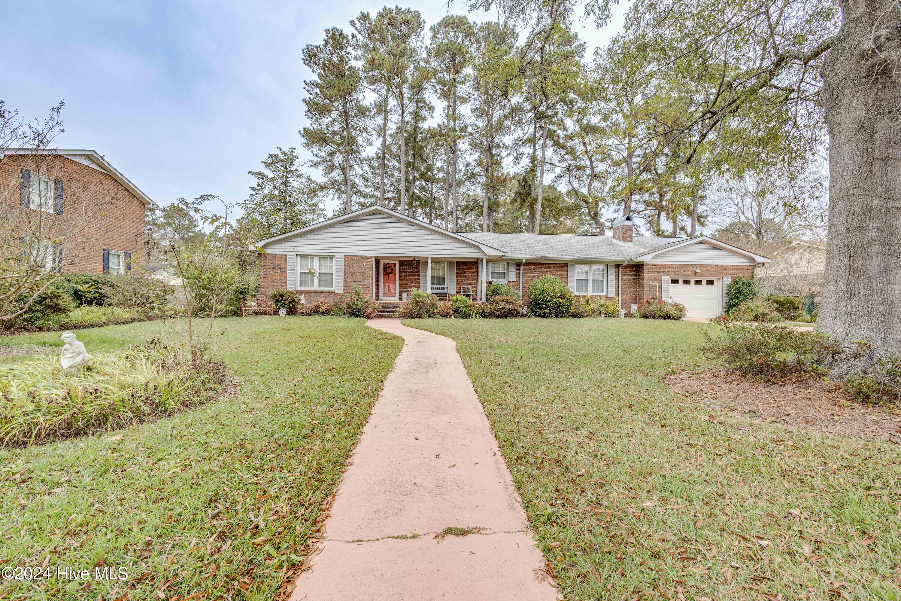 310 Lawson Road Washington, NC 27889 - Photo 6 of 40 IMG_7862
