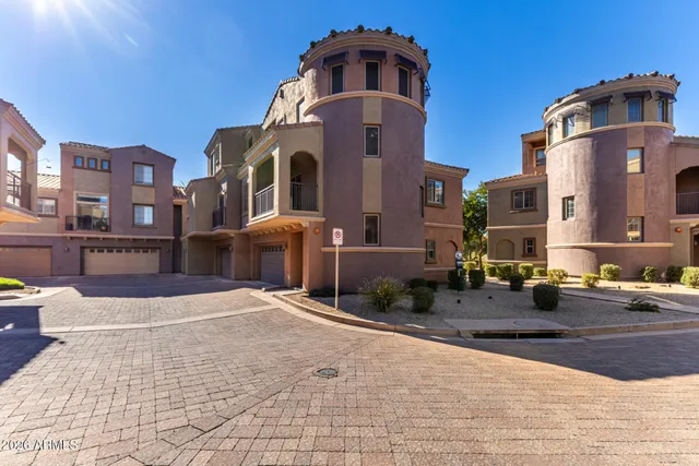$490,000 | 3935 East Rough Rider Road, Unit 1071, Phoenix, AZ 85050