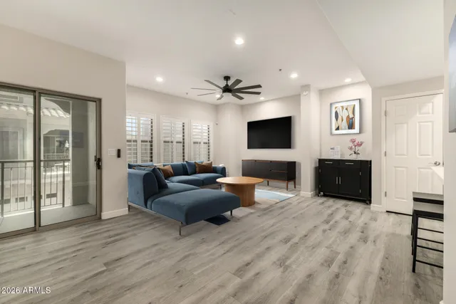 $490,000 | 3935 East Rough Rider Road, Unit 1071, Phoenix, AZ 85050