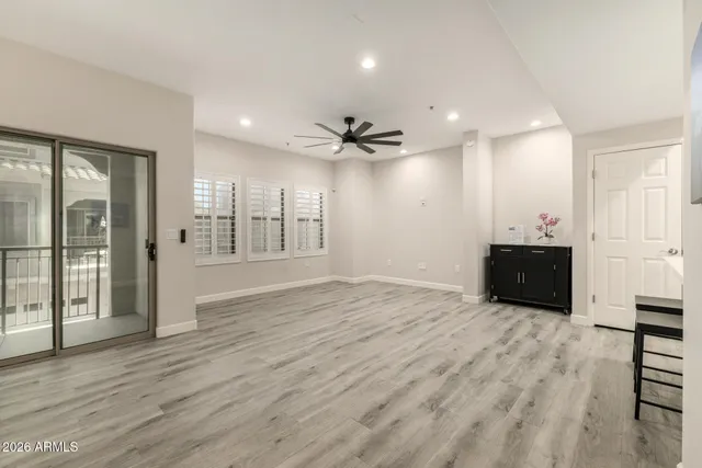 $490,000 | 3935 East Rough Rider Road, Unit 1071, Phoenix, AZ 85050