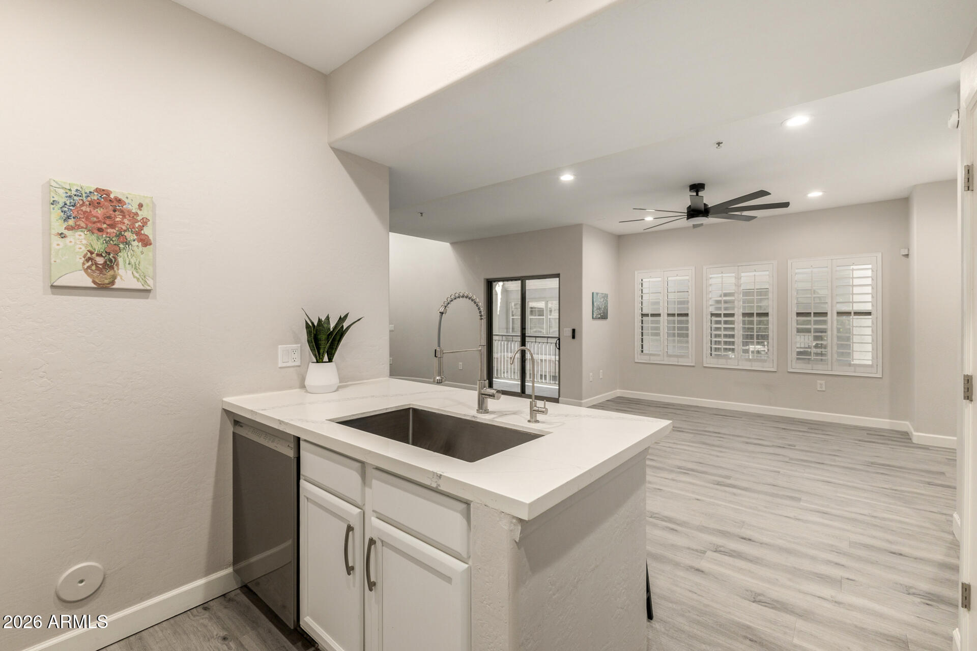 3935 East Rough Rider Road, Unit 1071 Phoenix, AZ 85050 - Photo 7 of 49 12 Rough Rider 1071