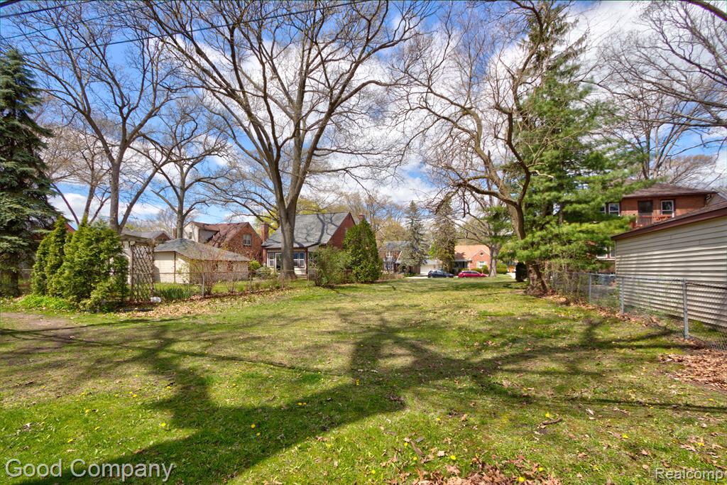 492 Withington Street, Unit 1 Ferndale, MI 48220 - Photo 32 of 34