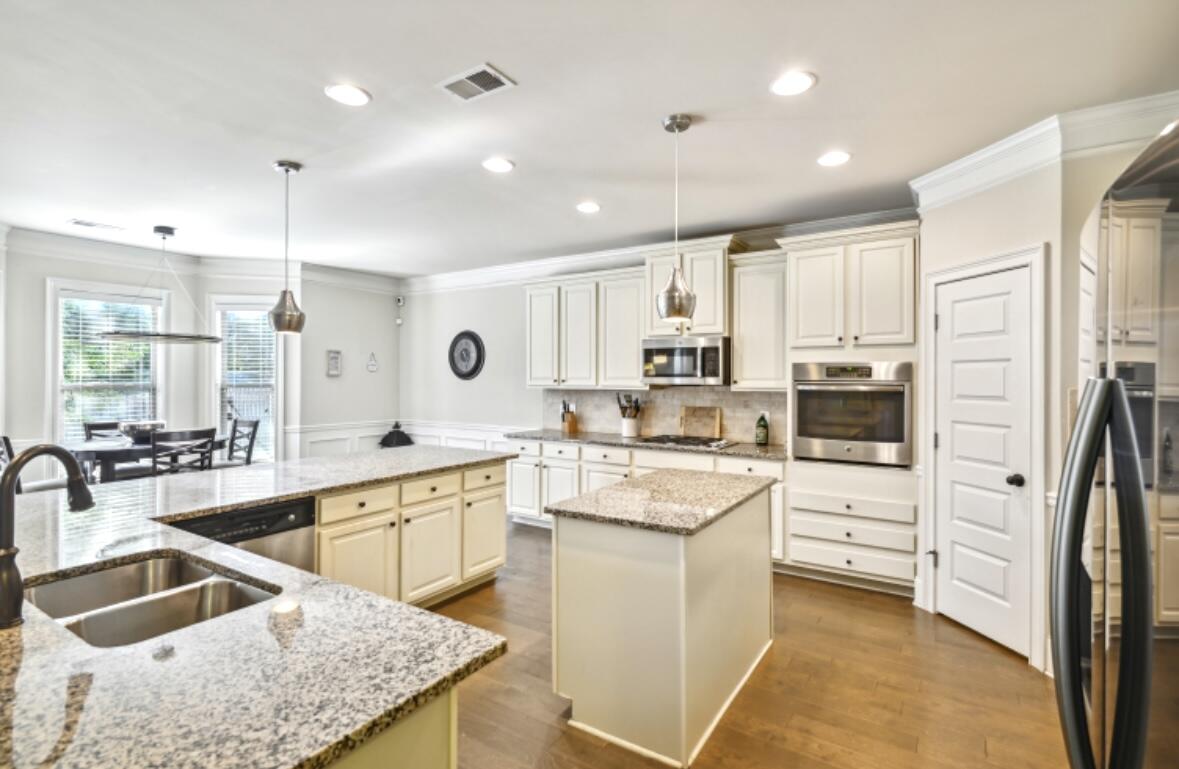 204 Rising Star Court Lexington, SC 29072 - Photo 7 of 32 Kitchen