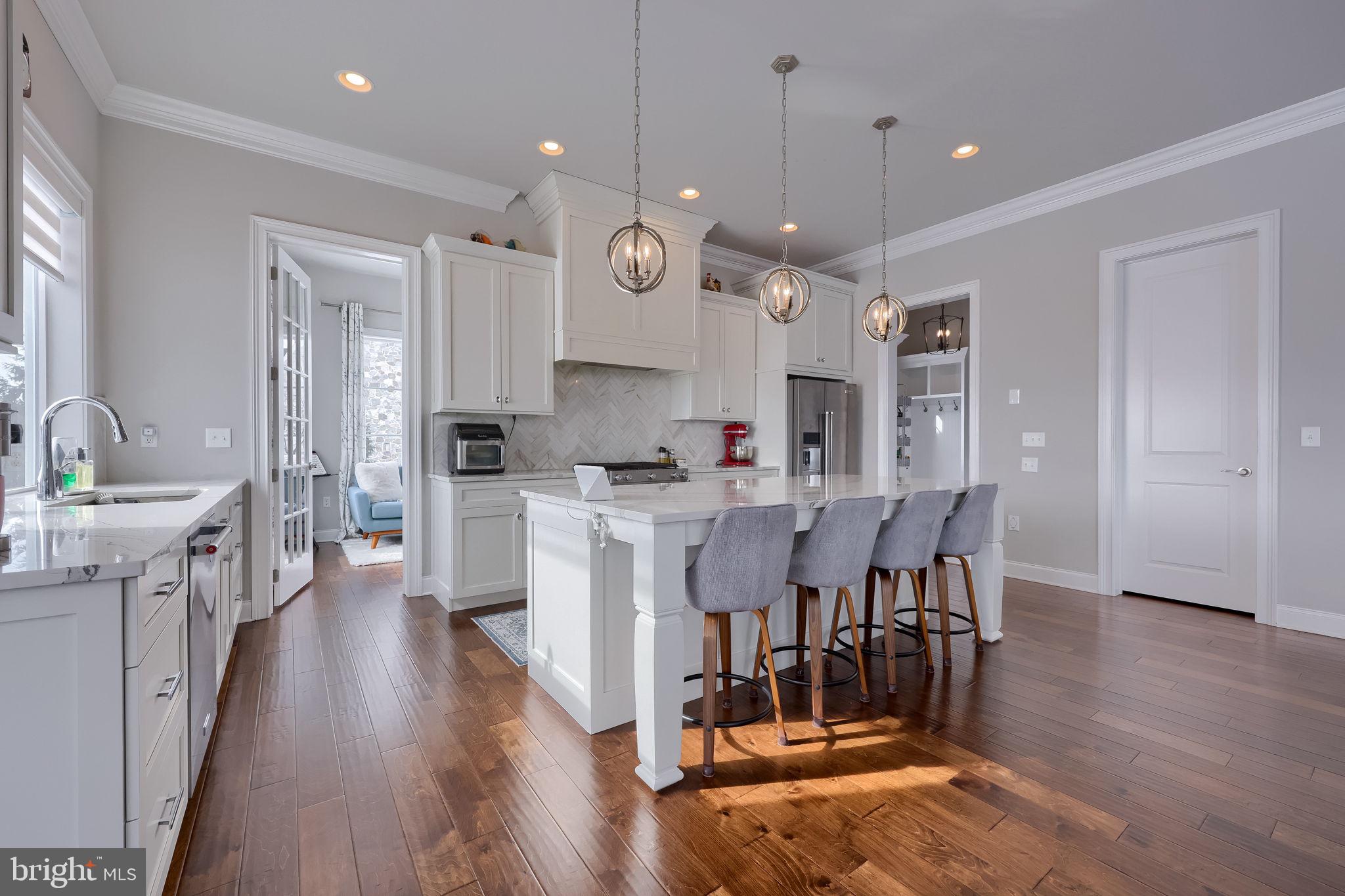 512 East Delp Road Lancaster, PA 17601 - Photo 8 of 75 Gallery Image 8