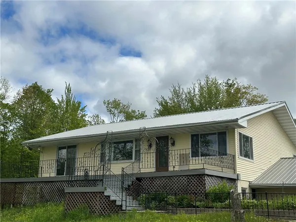 $439,900 | 30345 136th Street, New Auburn, WI 54757