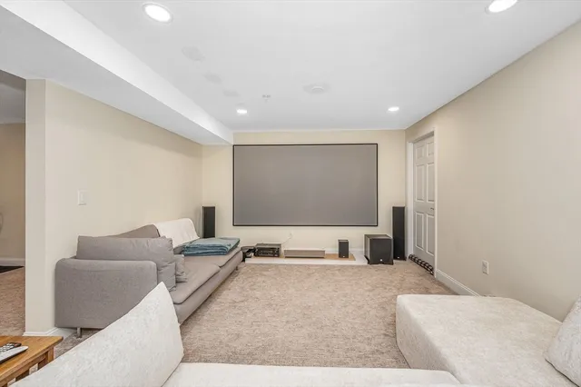 $569,900 | 47 Hanna Circle, Unit 47, Merrimack, NH 03054