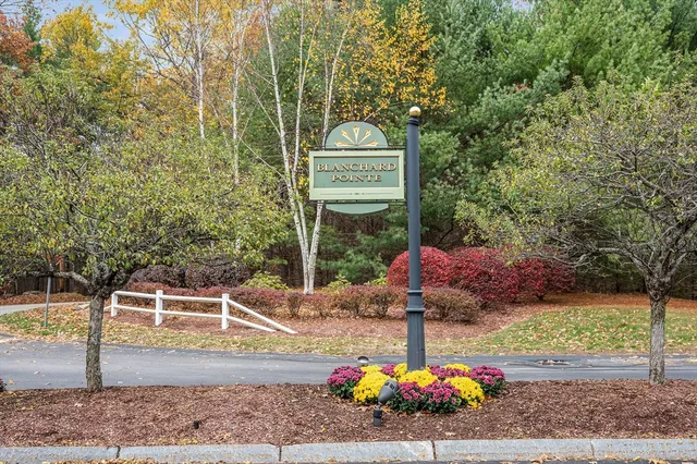 $569,900 | 47 Hanna Circle, Unit 47, Merrimack, NH 03054