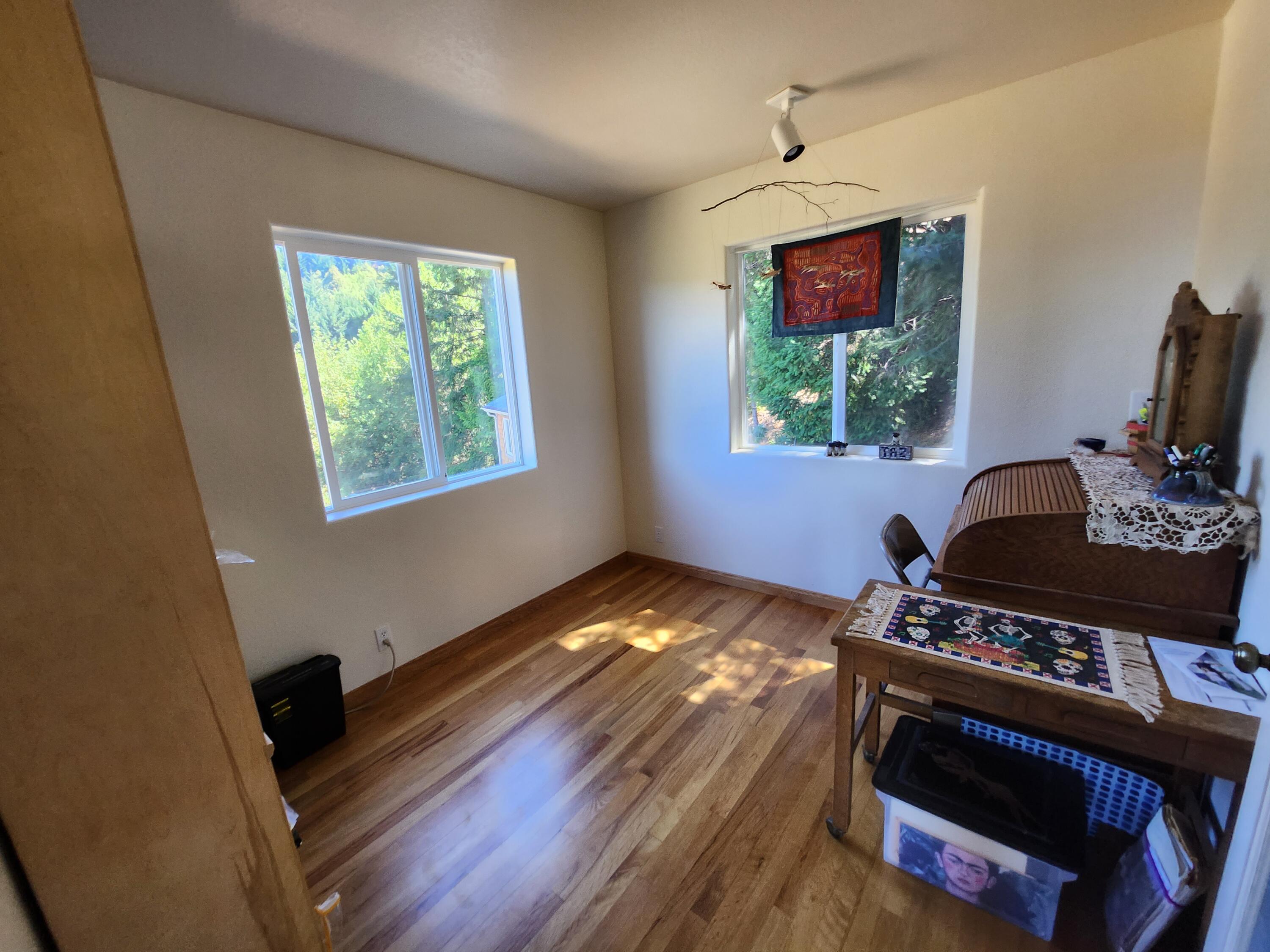 10 Telegraph Creek Road Whitethorn, CA 95589 - Photo 14 of 59