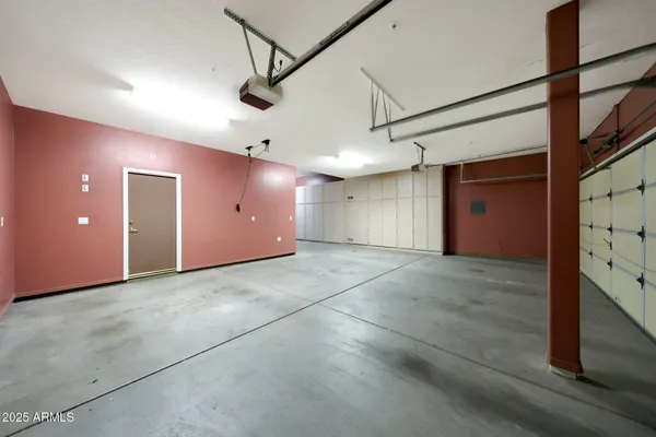 $784,000 | 8232 West Crocus Drive, Peoria, AZ 85381