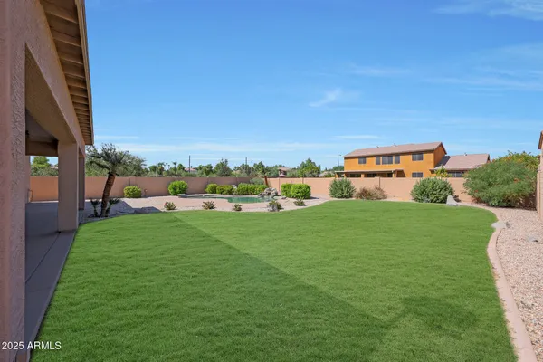 $784,000 | 8232 West Crocus Drive, Peoria, AZ 85381