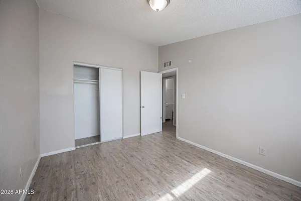 $895 | 2123 West Devonshire Avenue, Unit 9, Phoenix, AZ 85015