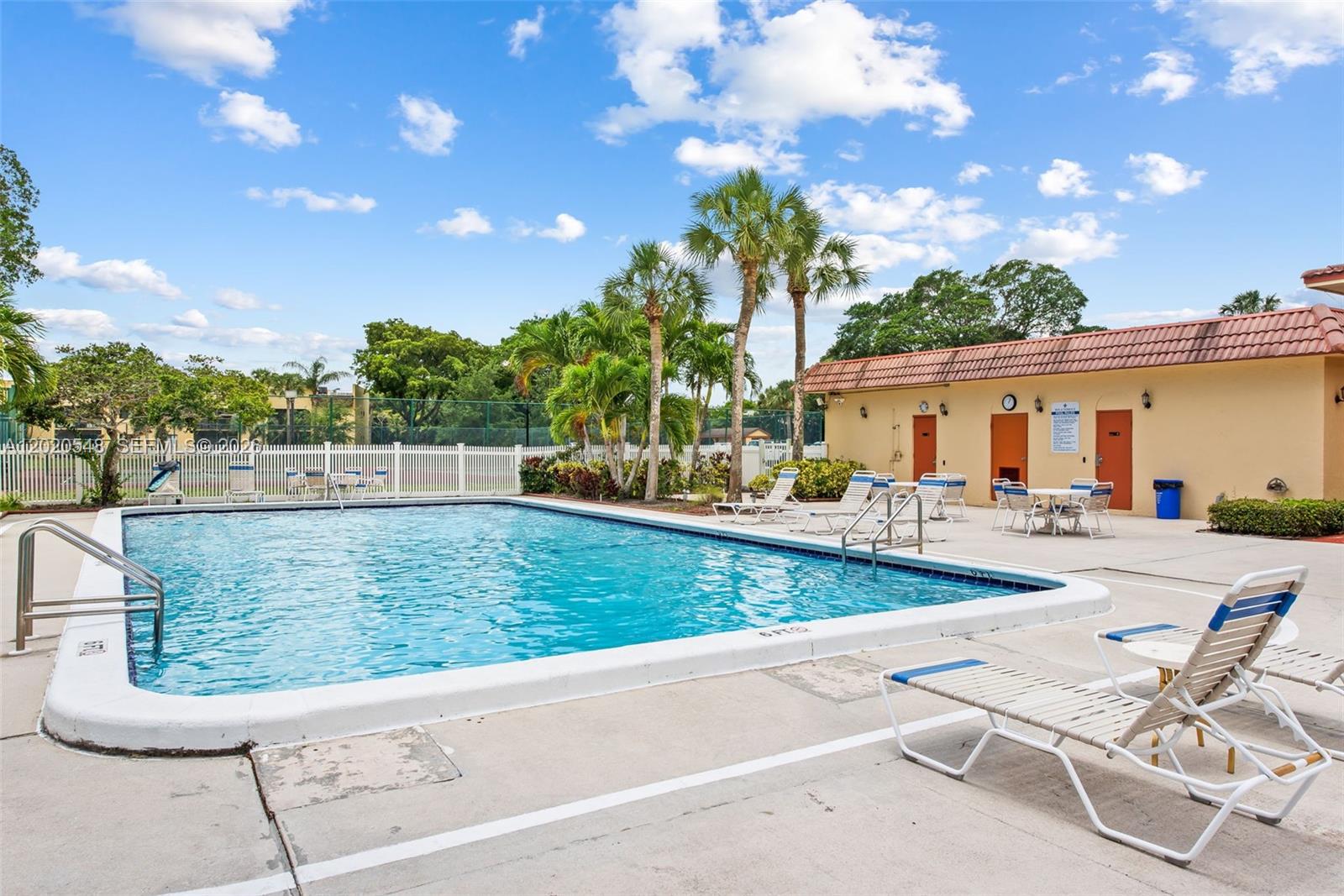 918 Southwest 9th St Circle, Unit 204 Boca Raton, FL 33486 - Photo 17 of 18