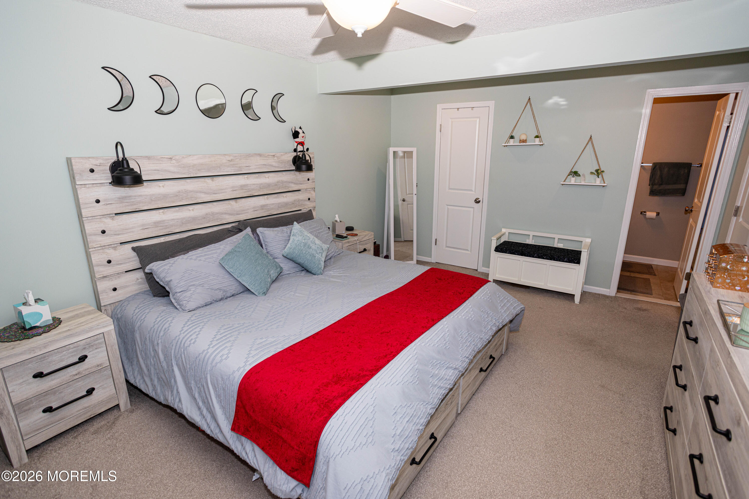 43 Farnham Square, Unit 243 Parlin, NJ 08859 - Photo 19 of 37 0019